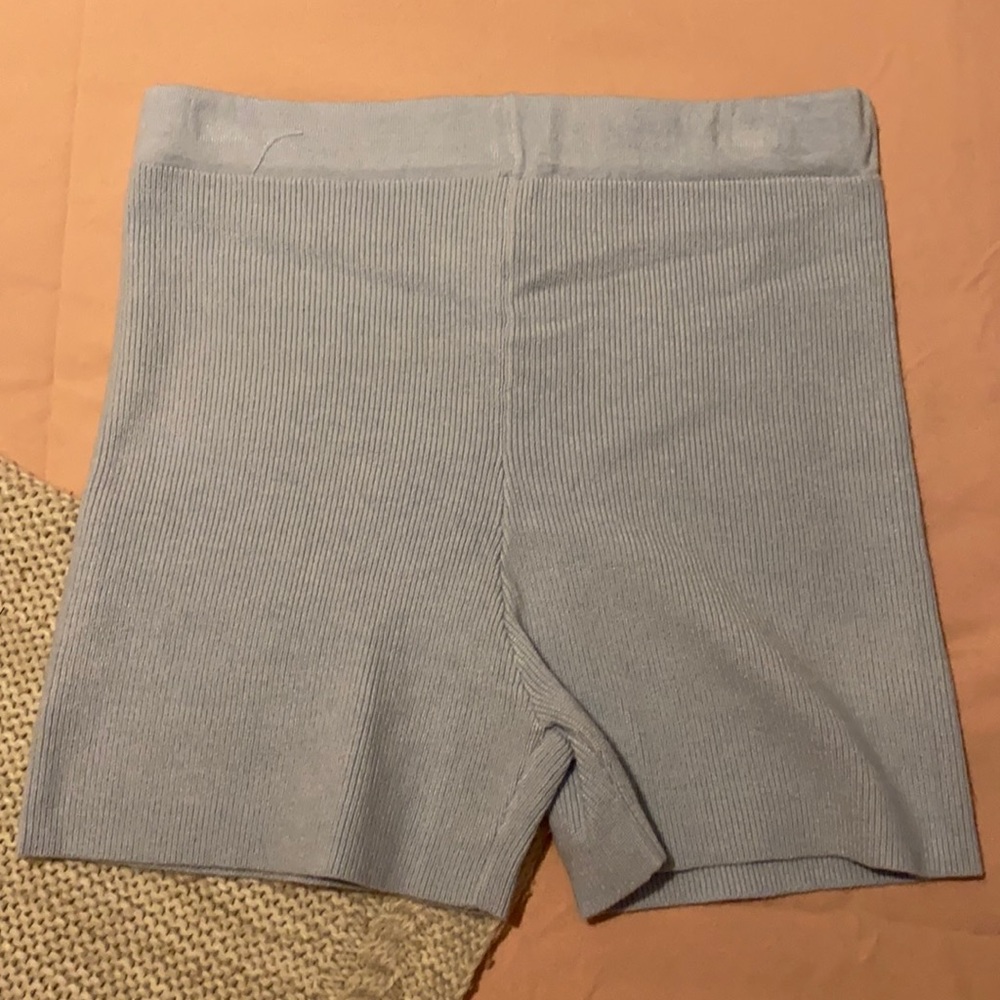 Blue knit shorts